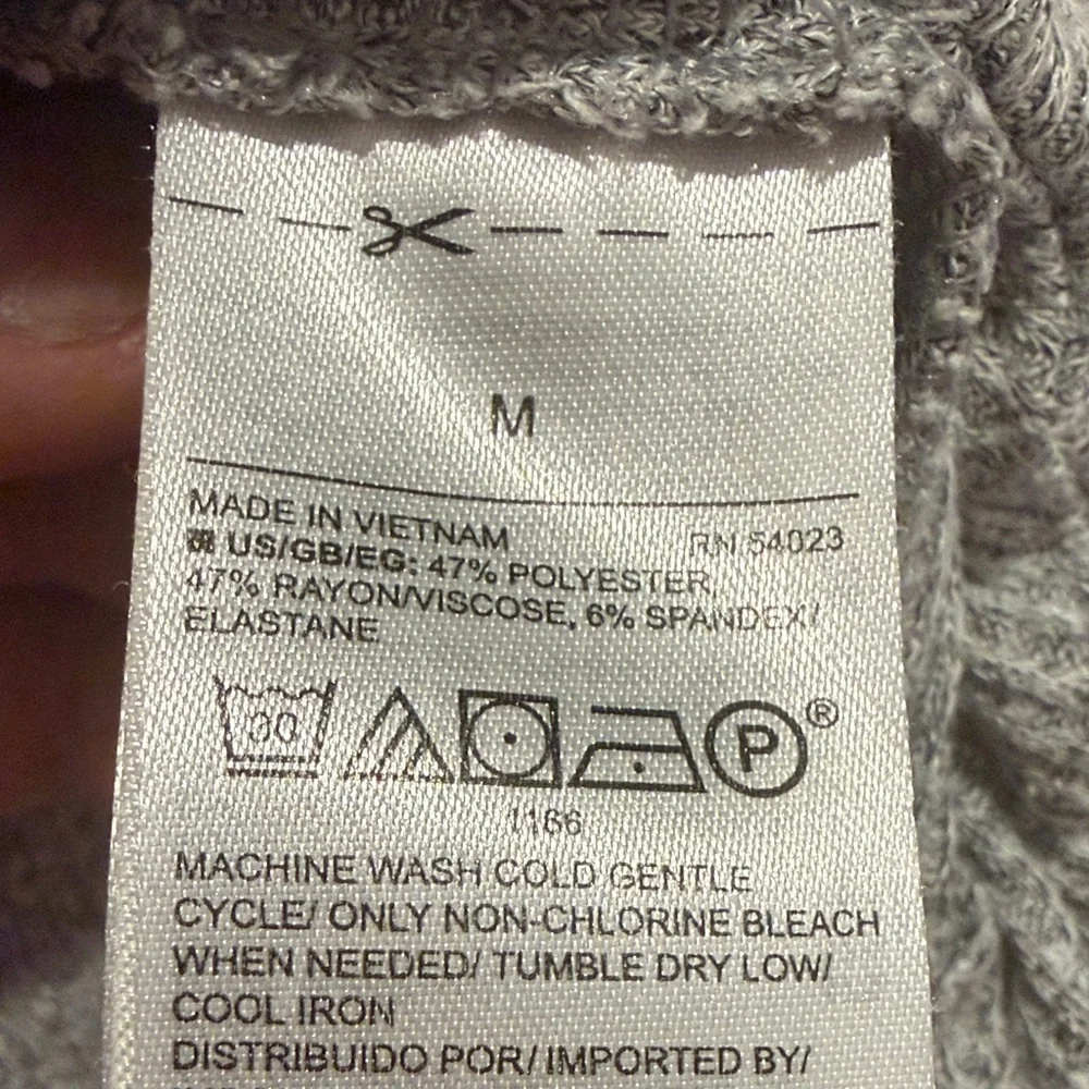 GAP Gray Tie Hem Tunic Top Dolman Sleeve Scoop Neck Knit Women’s Medium - Picture 13 of 14
